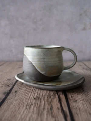 Vintage mug met onderbordje